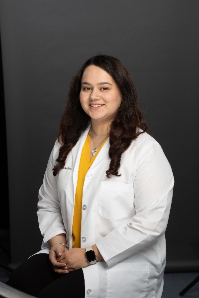 Dr. Rodriguez, DDS – Emergency Dentist and General Dentist in Universal City TX